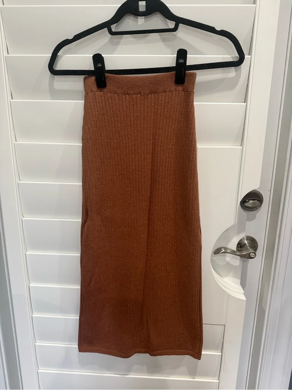Free People Ribbed Midi Skirt in Rust Brown